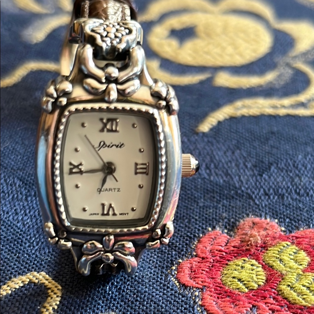 Spirit Silver Floral Quartz Watch